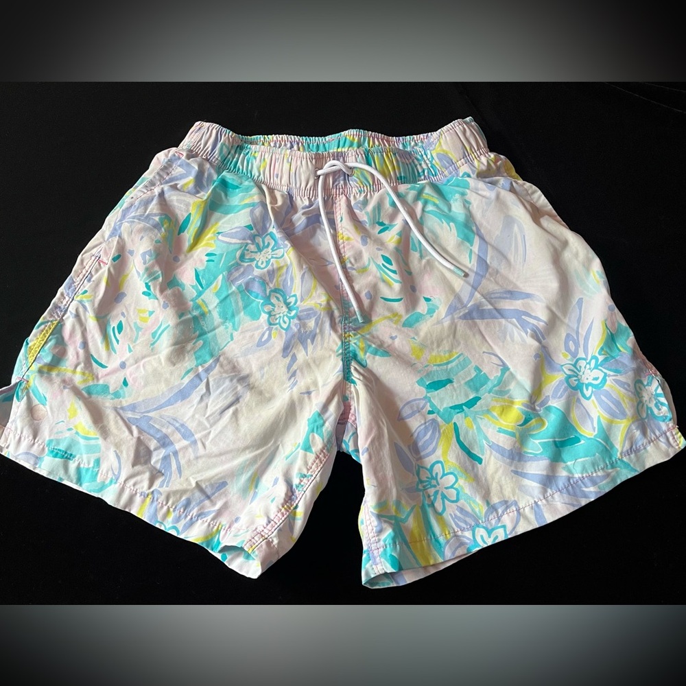Lilly Pulitzer Men's Capri Swim Trunks